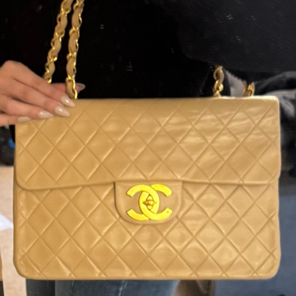 Chanel Classic Single Flap Jumbo XL Maxi - Vintage Beige HOLY GRAIL SINGLE FLAP - Picture 1 of 16